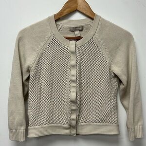 BANANA REPUBLIC finely knitted beige sweater, with hidden buttons size S